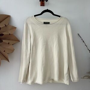 Eddie Bauer Cream Pullover Sweater